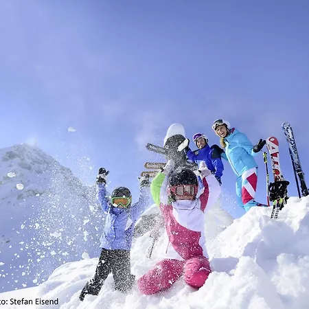 Neuhaushof * Вестендорф